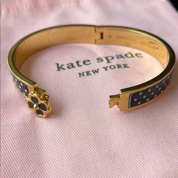 kate spade heritage spade flower hinged bangle - Picture 3 of 5